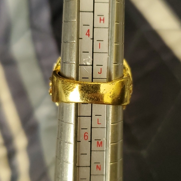 Pharoah's Face Gold Diamond Midi Ring Size 5 - Picture 8 of 10